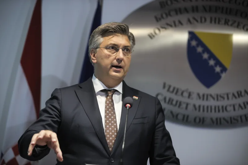Plenković povukao potez nakon sahrane Mladića: Dodikovo prisustvo postaje tema na svim svjetskim adresama
